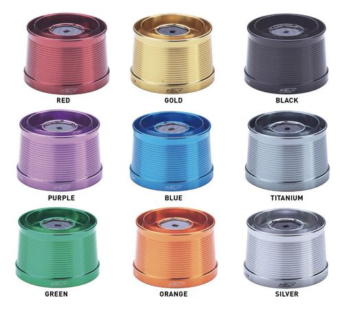 Bobina Rely CSC Type 1.5 – Cónica Shallow Cast 80 g – Aluminio anodizado ultraligero – Freno multidisco de carbono – Compatibilidad Yonago, Cygnus, Orion y Delphinus
