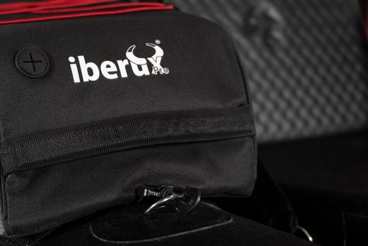 Iberux One Black – Pato de pesca compacta (<150 cm) con suelo Airmat 12 cm y asiento Iberux MAX – Alta flotabilidad y estabilidad (+ Regalo de funda y gorra valoradas en 40€)