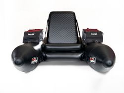 Iberux One Black – Pato de pesca compacta (<150 cm) con suelo Airmat 12 cm y asiento Iberux MAX – Alta flotabilidad y estabilidad (+ Regalo de funda y gorra valoradas en 40€)
