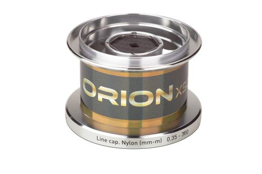 Carrete Akami Orion XSC – Surfcasting de competición – Cuerpo de carbono ultraligero – Freno 20 kg – 10+1 rodamientos sellados – 2 bobinas de aluminio anodizado