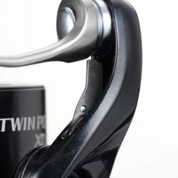 Shimano Twin Power XD FB C5000 XG – Carrete spinning MagnumLite para agua salada y pesca con señuelos