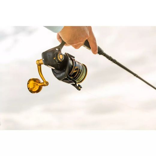 SLAMMER IV SPINNING PENN