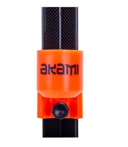 Soporte Akami SCT de carbono trenzado 45º con vasos reflectantes y kit anticaída – Ultra ligero y resistente