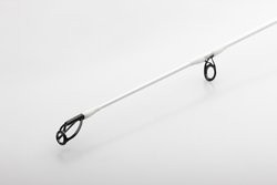 Madcat White Spin – Caña de spinning para siluro – Blank de nano-carbono 30TC y componentes Fuji/SeaGuide